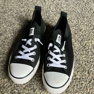 Converse Women's Chuck Taylor Sneaker